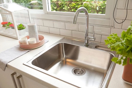 Who are the Top 25 Bathroom Sink Faucet Brands in the World?